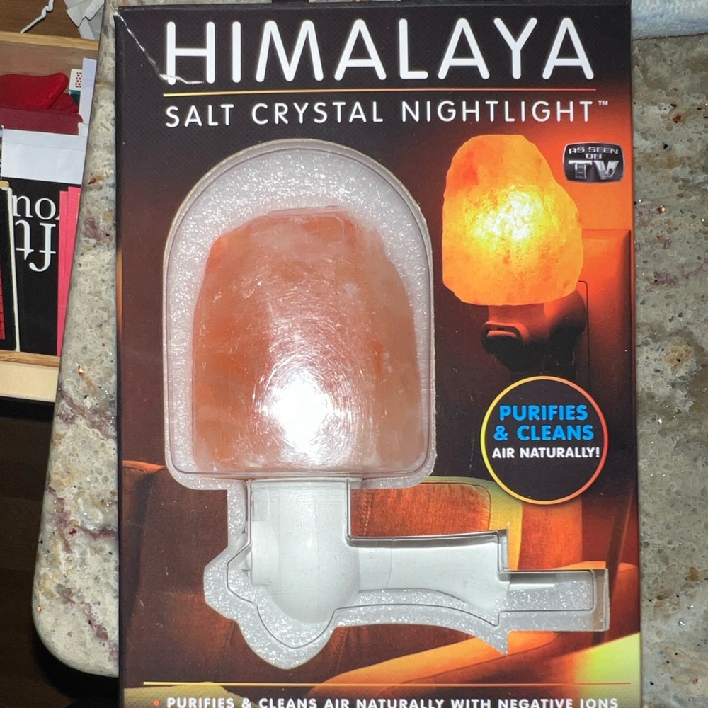 HIMALAYA SALT CRYSTAL NIGHTLIGHT NEW